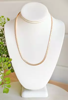 A Little Edge Chain Necklace