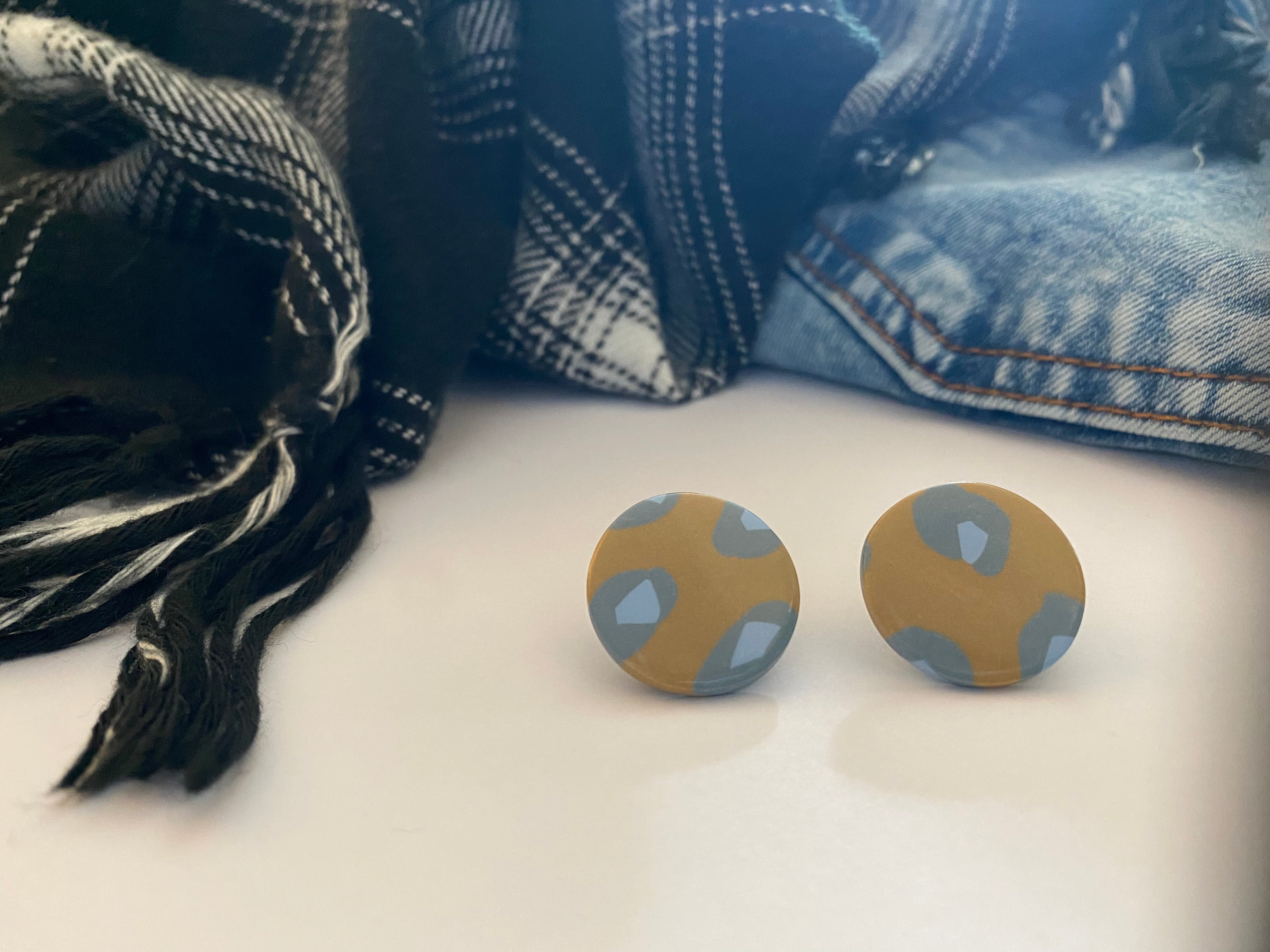 Birdie Large Stud Blue Animal Print Earrings