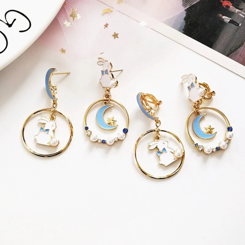 Cute Moon And Rabbit Pearl Beads Earrings Ear Clip AD11901