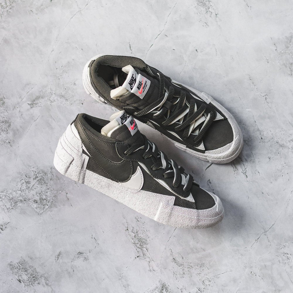 Nike Blazer Low sacai Iron Grey