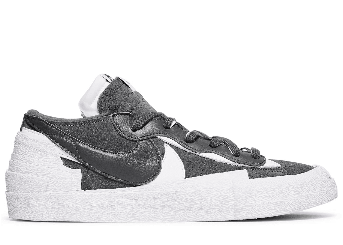 Nike Blazer Low sacai Iron Grey