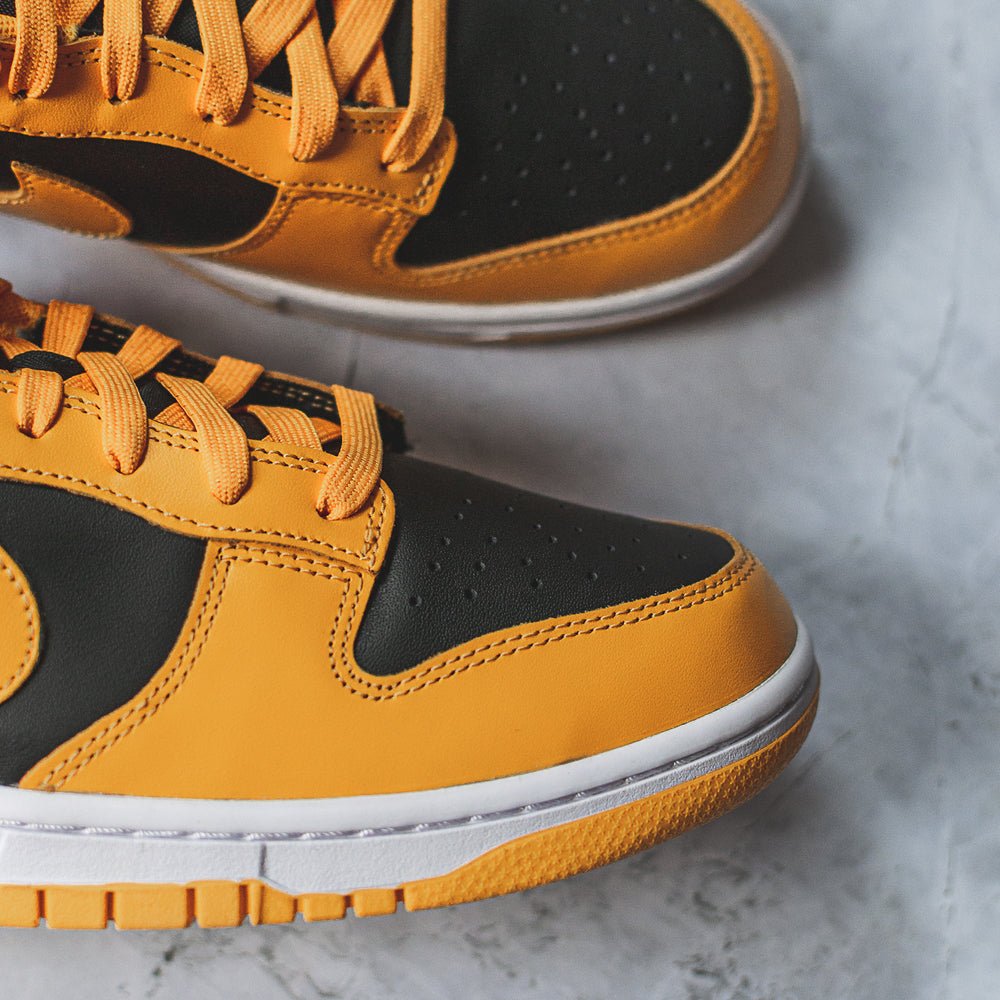 Nike Dunk Low Championship Goldenrod (2021)