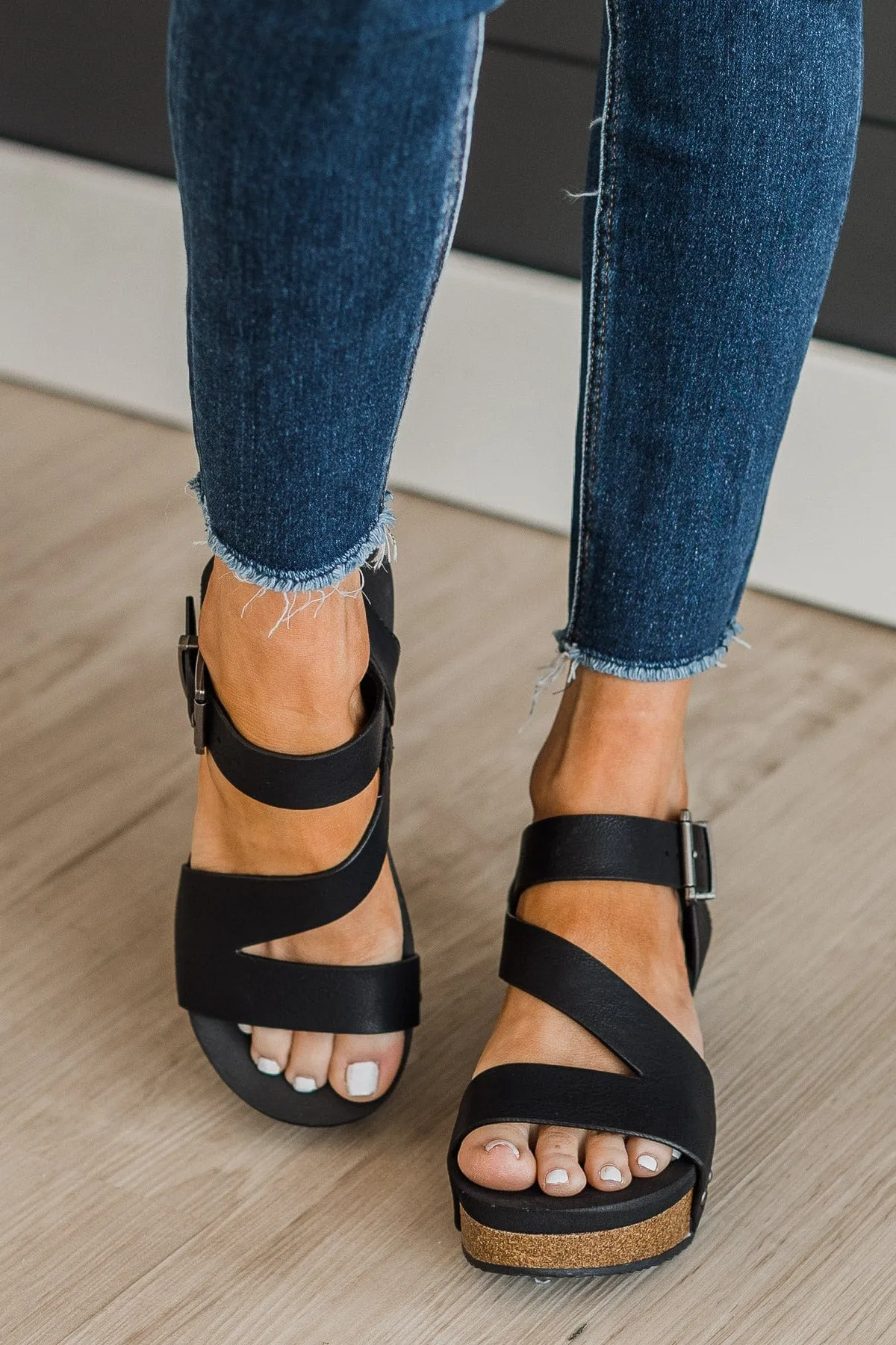 Very G Shayne Wedge Sandals- Black