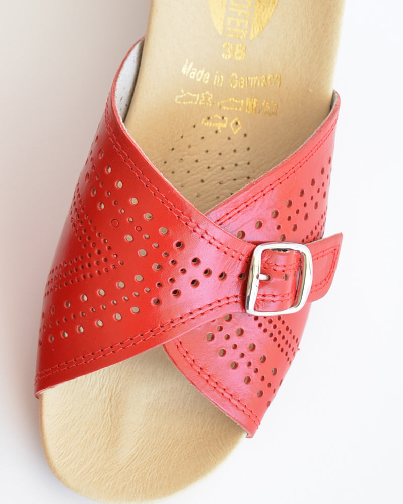 Worishofer Slip On Red